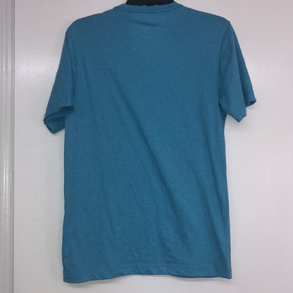 Men’s Chaps Crew Neck Tee - Picture 2 of 3